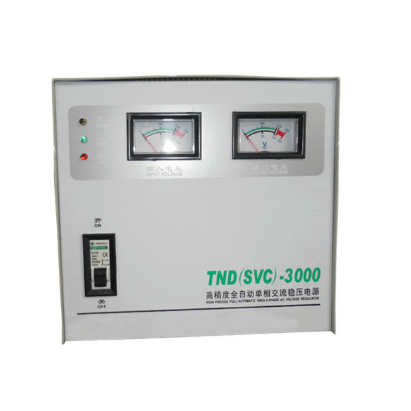 Estabilizador 110v 220v 50Hz 60Hz del voltaje del regulador 3kva del voltaje ca La monofásico